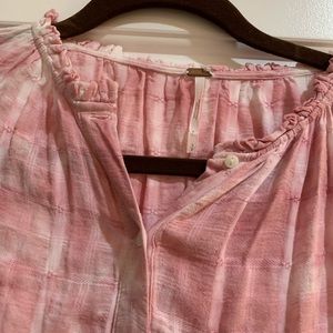 Pink floral maxi dress. Never worn. Great condition.